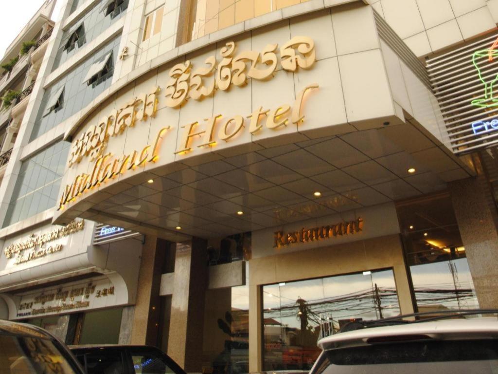 Midland Hotel Phnom Penh Exterior foto